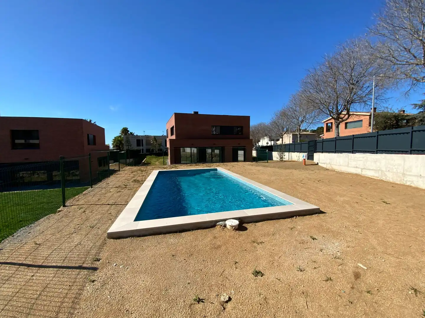 Piscina de Casa o chalet en venta en Mataró con Aire acondicionado, Calefacción y Jardín privado
