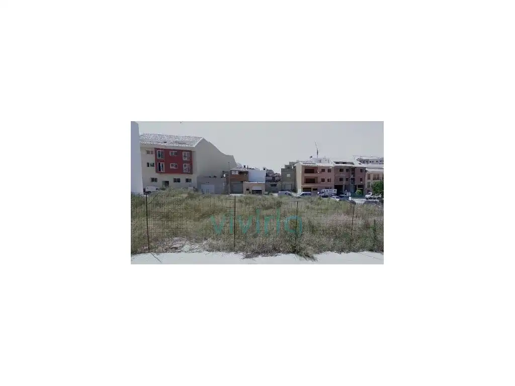 Terreny residencial en venda a Calle Massalaves