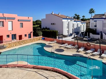 Adossat amb piscina en venda a Islantilla Golf