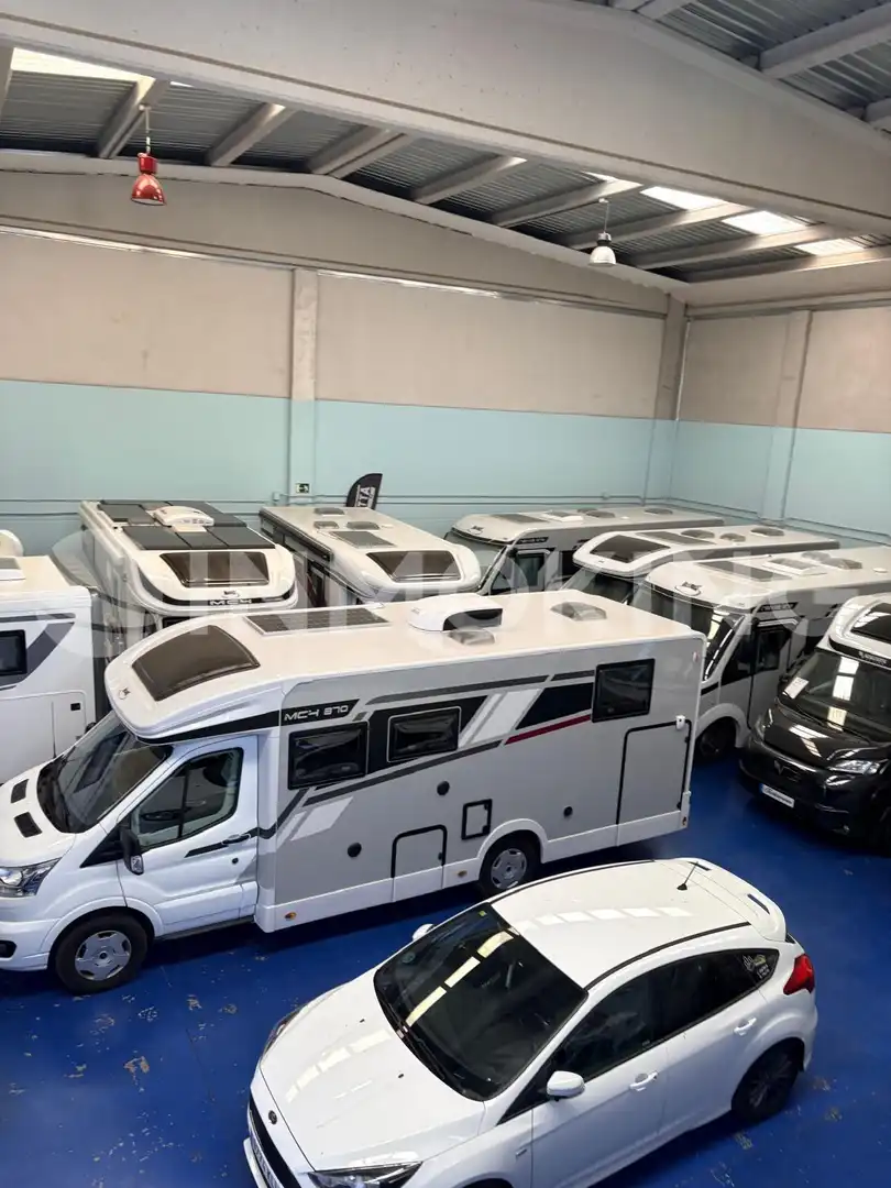 Parking de Nave industrial de alquiler en Alcalá de Henares con Calefacción