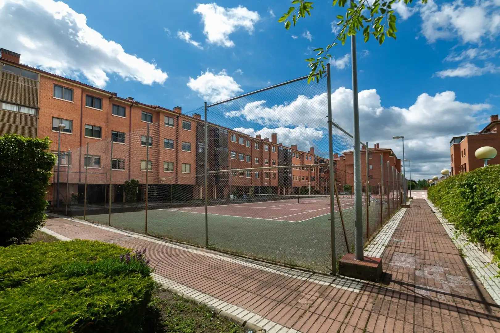 Exterior view of Flat for sale in Valladolid  with Heating, Storage room and Community pool