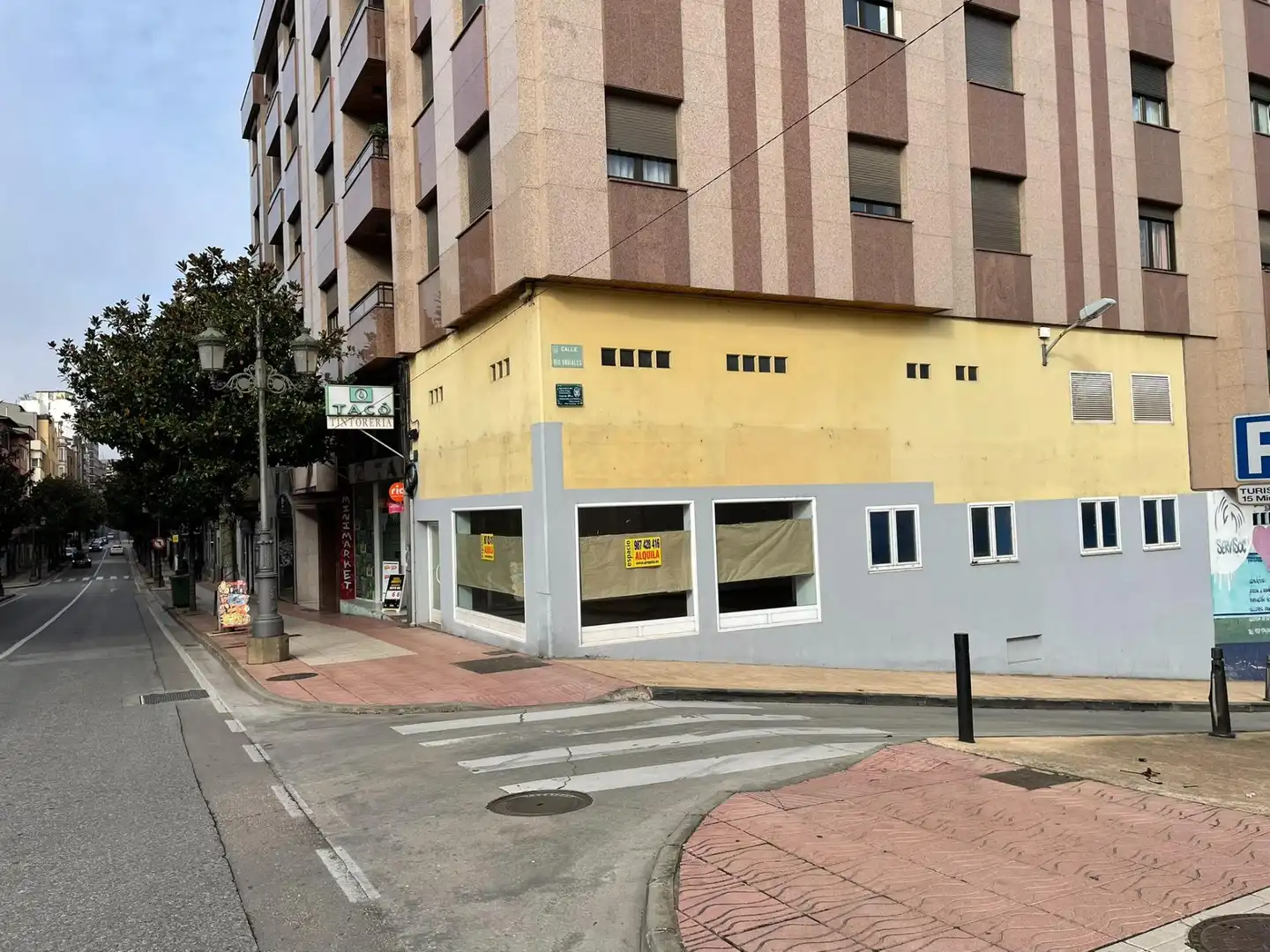 Local comercial en alquiler en Centro
