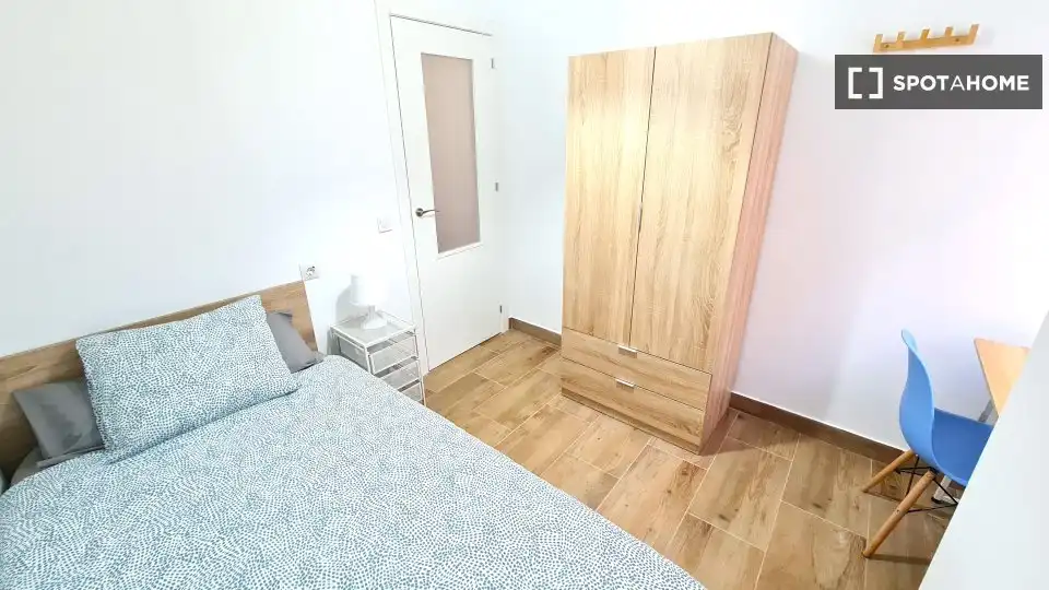 Schlafzimmer von Wohnung zur Miete in Getafe mit Klimaanlage, Heizung und Möbliert