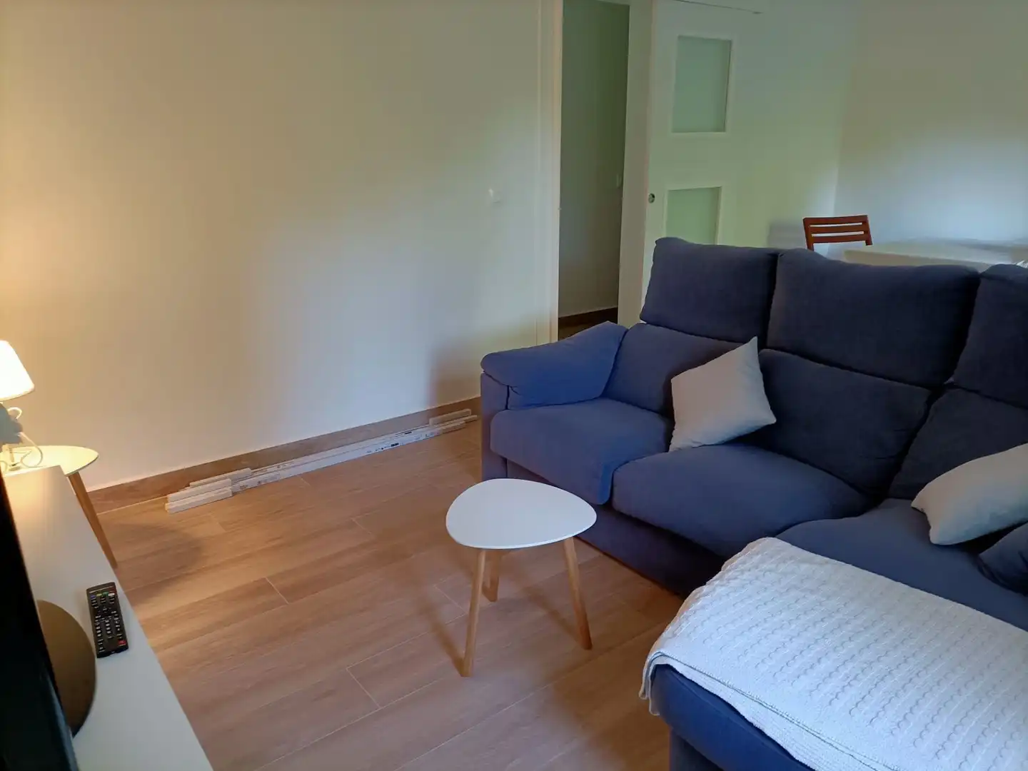 Sala d'estar de Pis de lloguer en Algeciras amb Aire condicionat i Traster