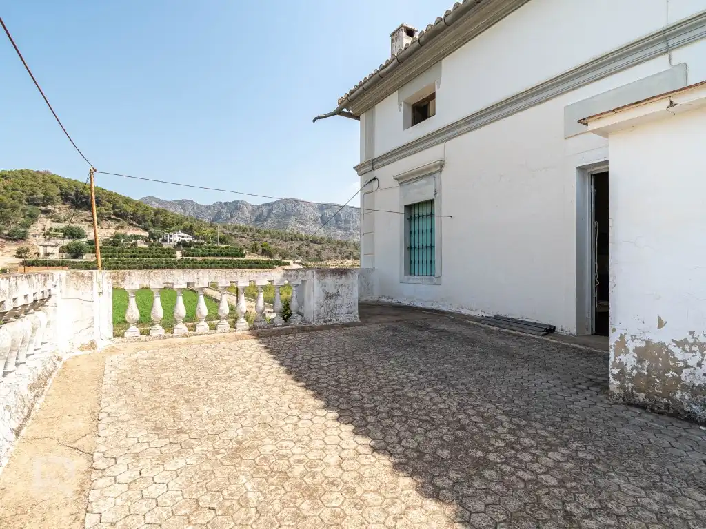 Exterior view of Houses for sale in Benifairó de la Valldigna