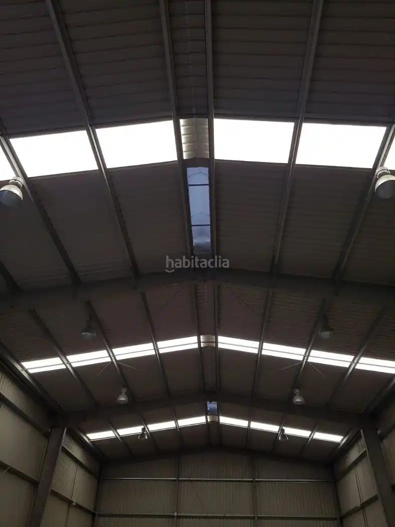 Nave industrial in affitto a Calle Alejandro Casona 67, imagen 3