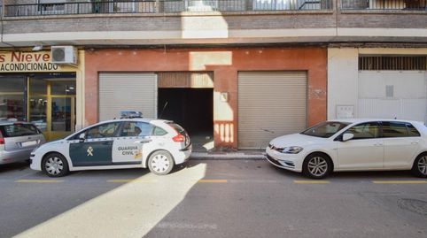Local en bruto situado junto a la Avenida principal, imatge 2