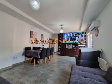 Flat with balcony for sale in Carrer de Patricio Ferrándiz 94