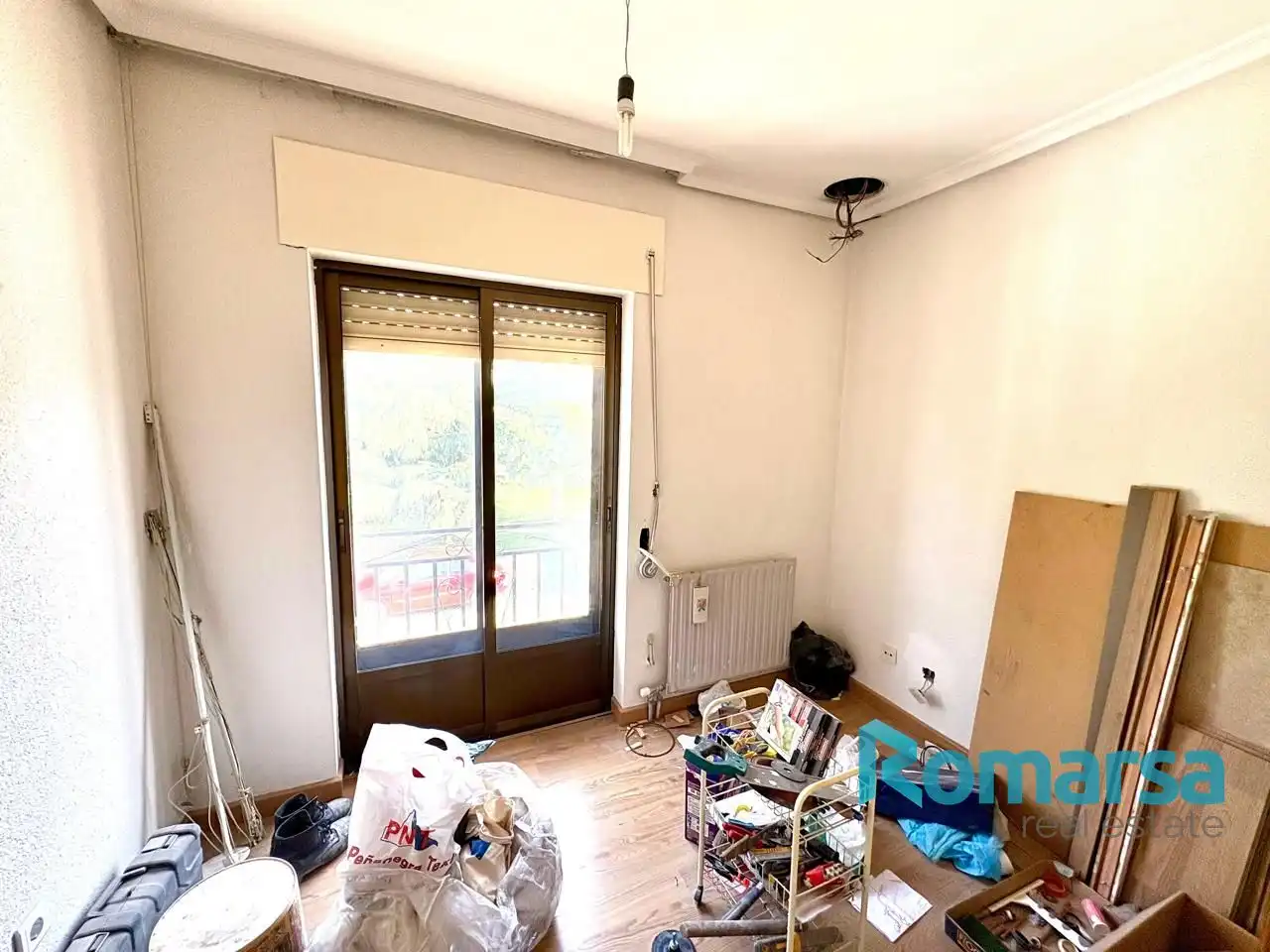 Habitación de Casa adosada en venta en Ávila con Calefacción, Terraza y Trastero