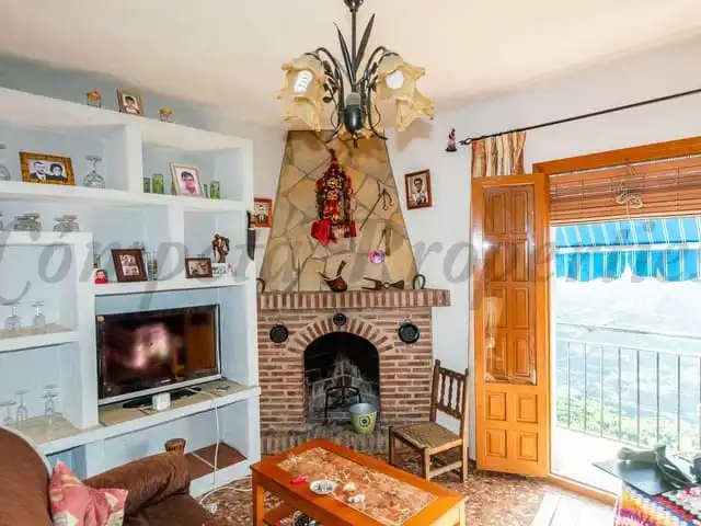 Casa adosada en venta en Frigiliana