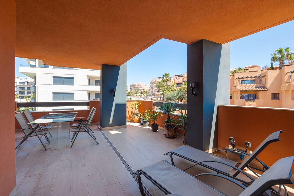 Terrassa de Apartament en venda en Orihuela amb Aire condicionat, Parquet i Terrassa