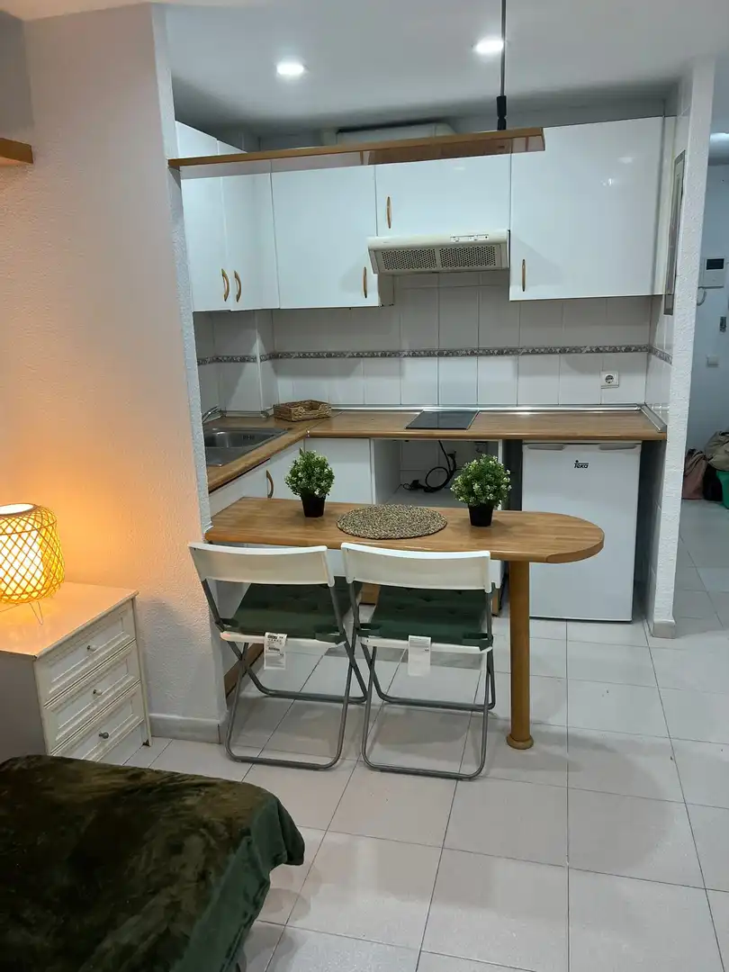 Flat for rent in Carrer de Manso, 58, Sant Antoni