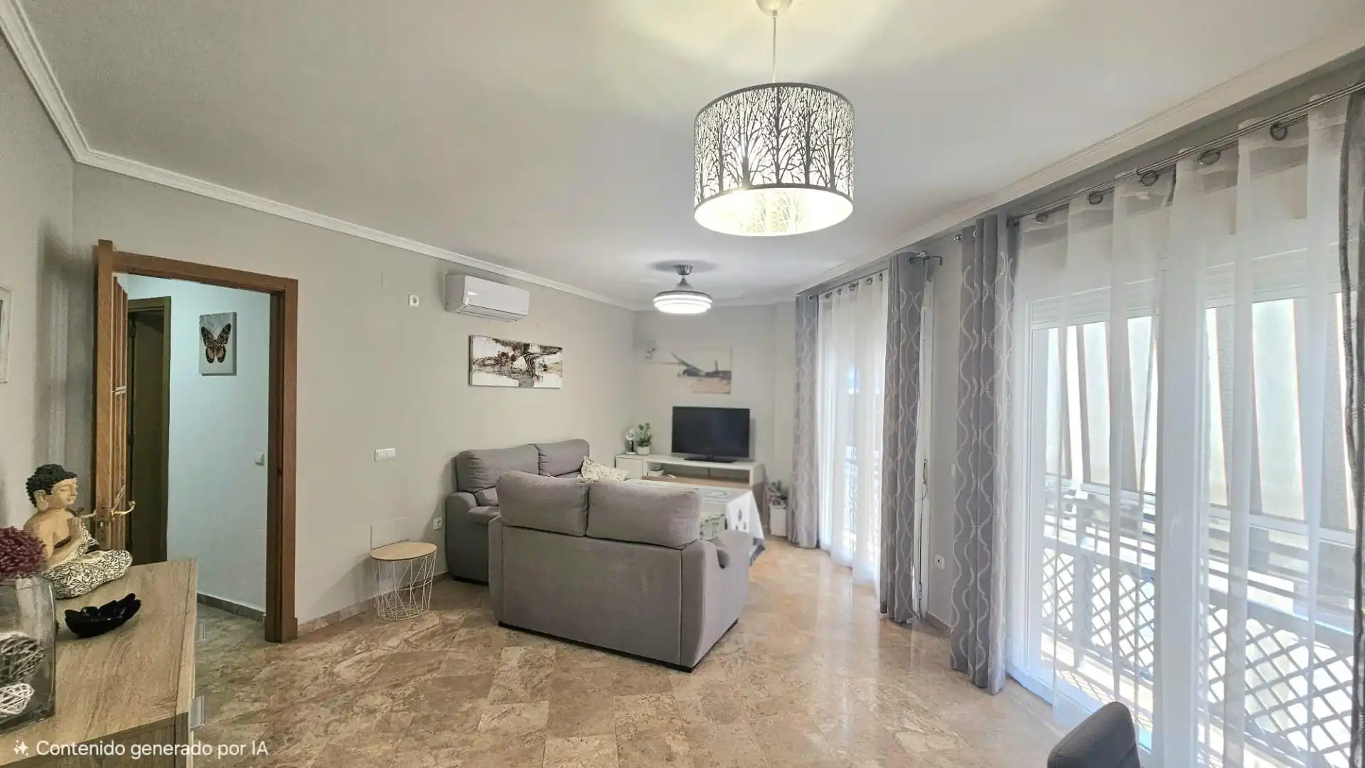 Sala d'estar de Pis en venda en Fuengirola amb Aire condicionat, Terrassa i Moblat