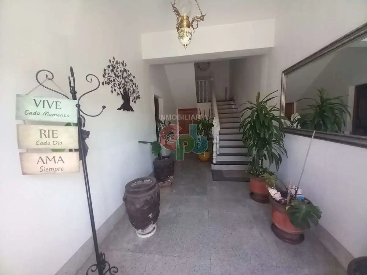 Wohnung zum Verkauf in Vícar mit Terrasse und Möbliert