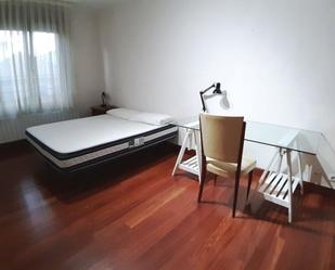 Bedroom of Flat to rent in Bilbao   with Heating, Furnished and Oven