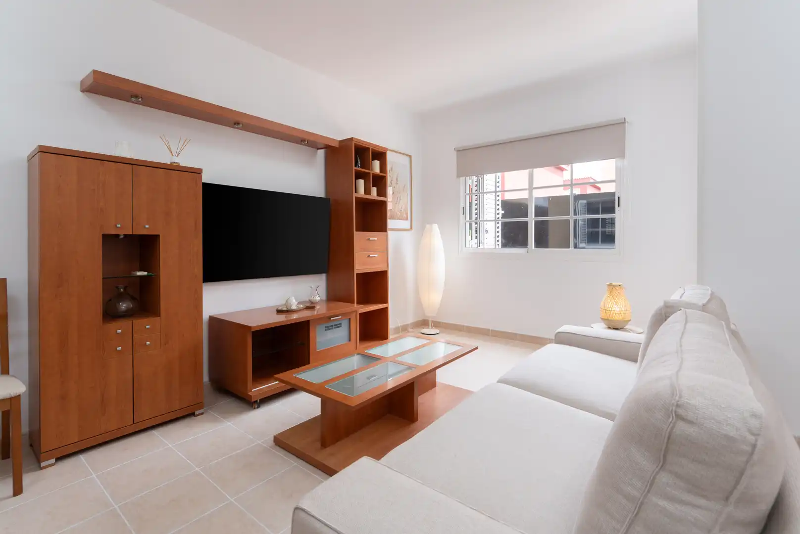 Sala de estar de Casa adosada en venta en San Bartolomé de Tirajana con Aire acondicionado, Jardín privado y Terraza
