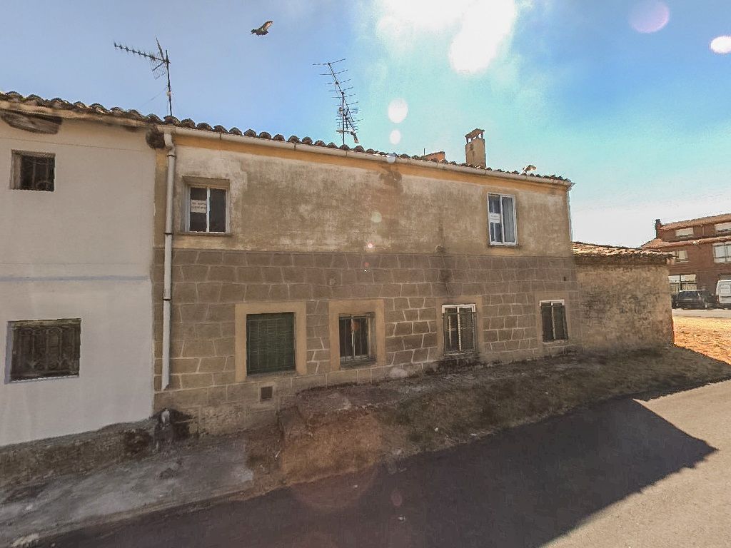 Exterior view of Single-family semi-detached for sale in Burgos Capital