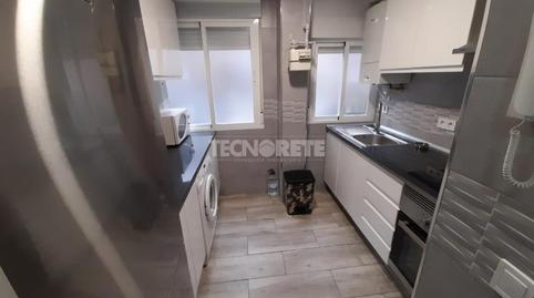 Foto 2 de Piso en venta en C. de Quero 27, Aluche,  Madrid Capital