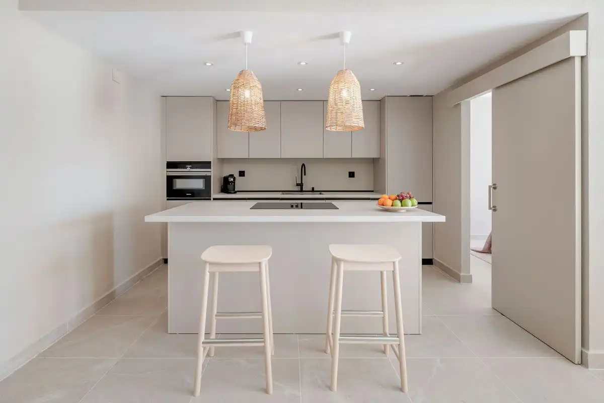 Apartment mit Pool zum Verkauf in Nueva Andalucía, imagen 19