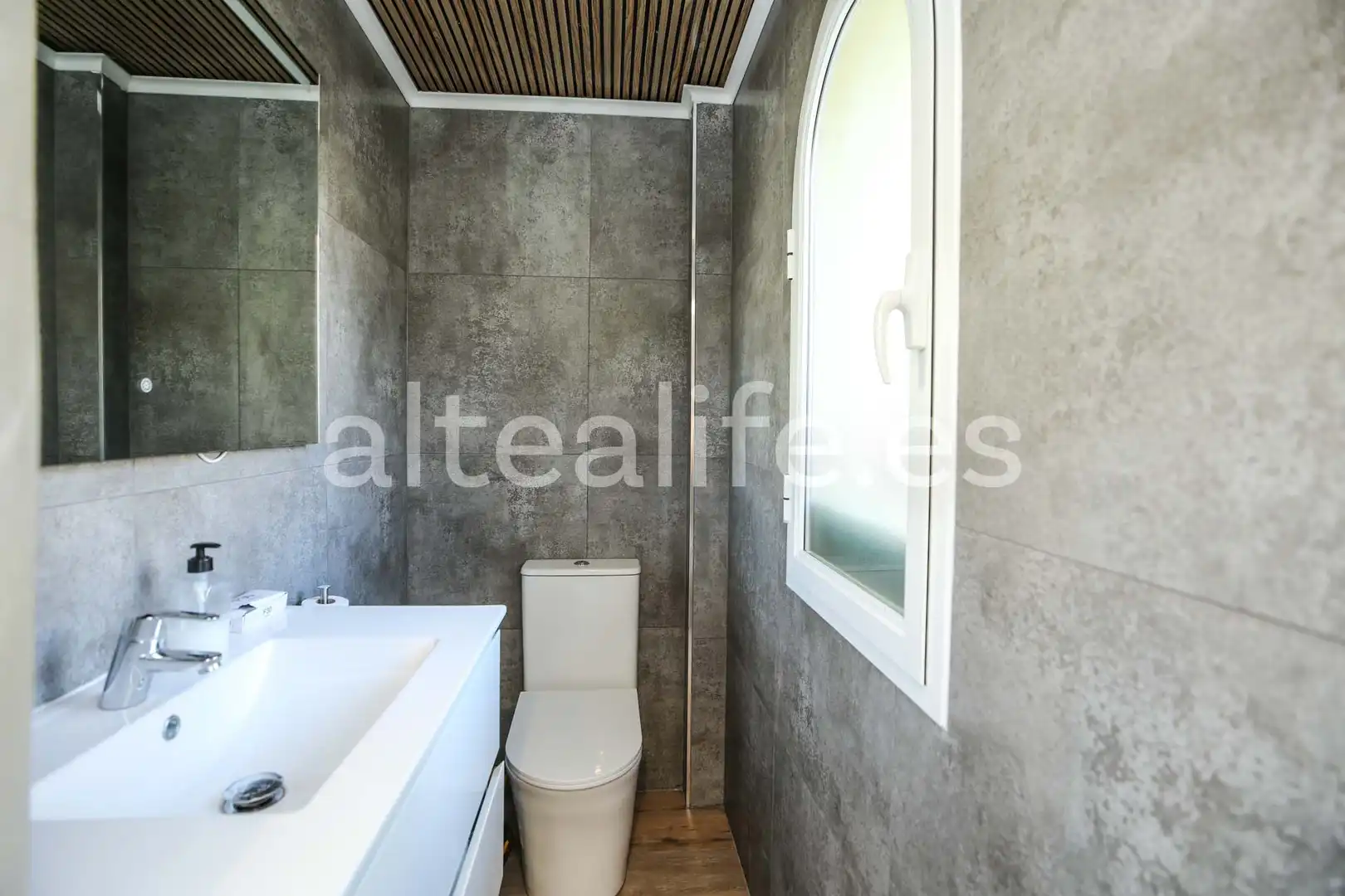 Bathroom of Houses for sale in Altea  with Air Conditioner, Private garden and Terrace