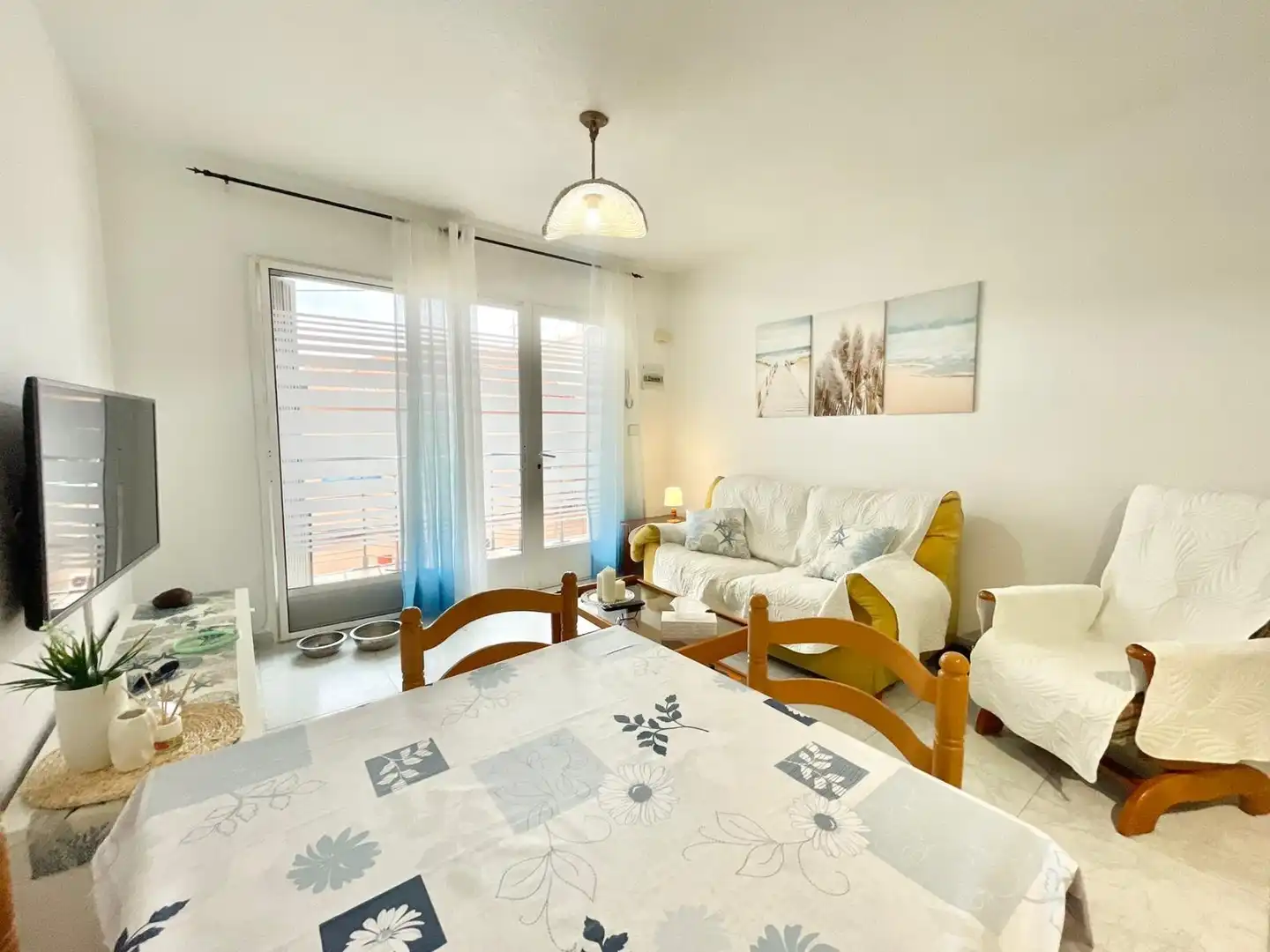 Wohnzimmer von Wohnungen zur Miete in San Pedro del Pinatar mit Klimaanlage, Heizung und Möbliert