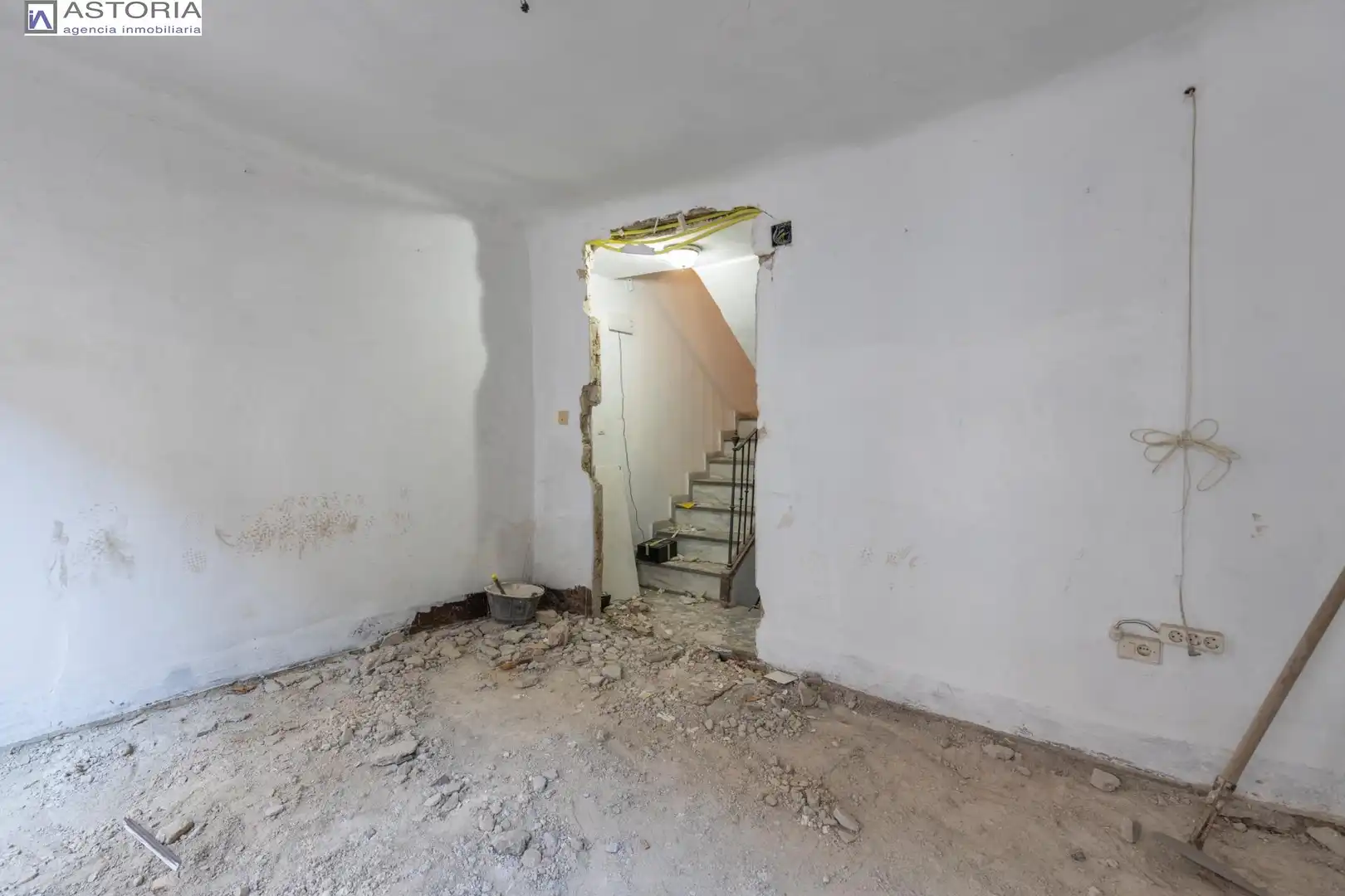 Casa con terraza en venta en Calle CONDE DE LAS INFANTAS, imagen 16