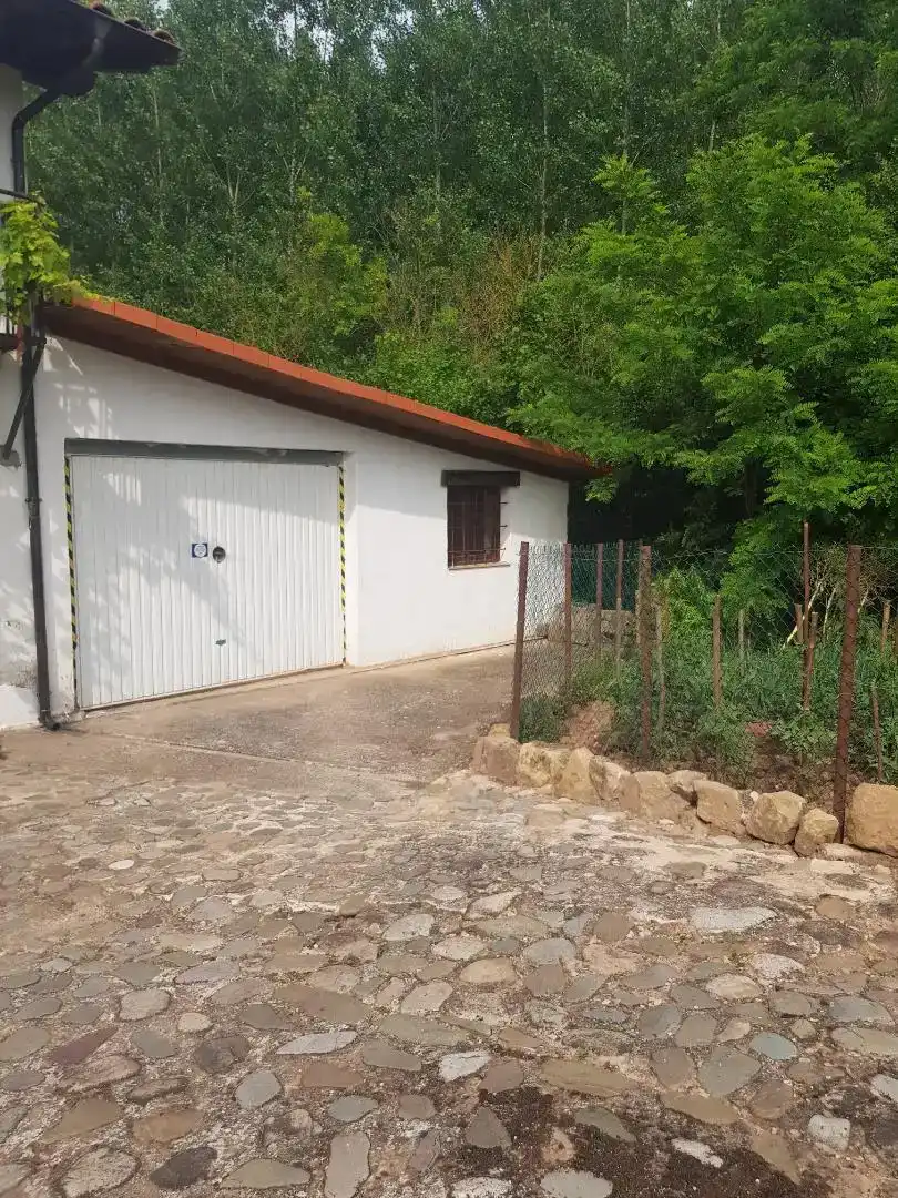 Finca rústica en venda a Paseo del Soto, 4, Hormilleja