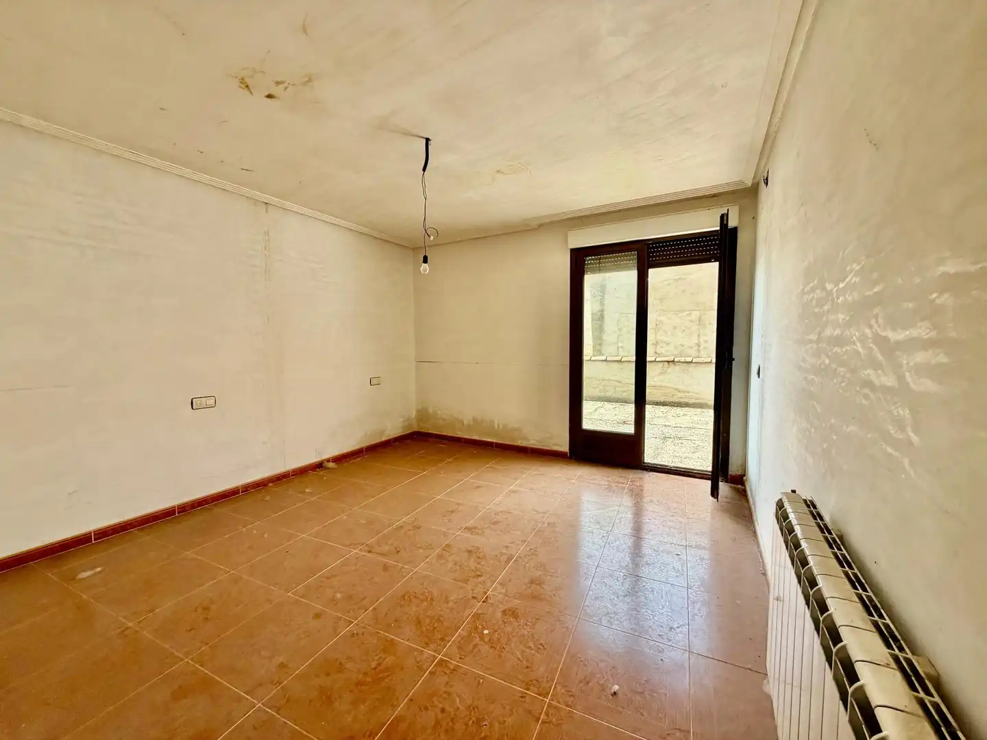 Einfamilien-Reihenhaus zum Verkauf in Villarejo de Órbigo mit Terrasse und Balkon