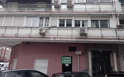 Exterior view of Premises for sale in  Madrid Capital