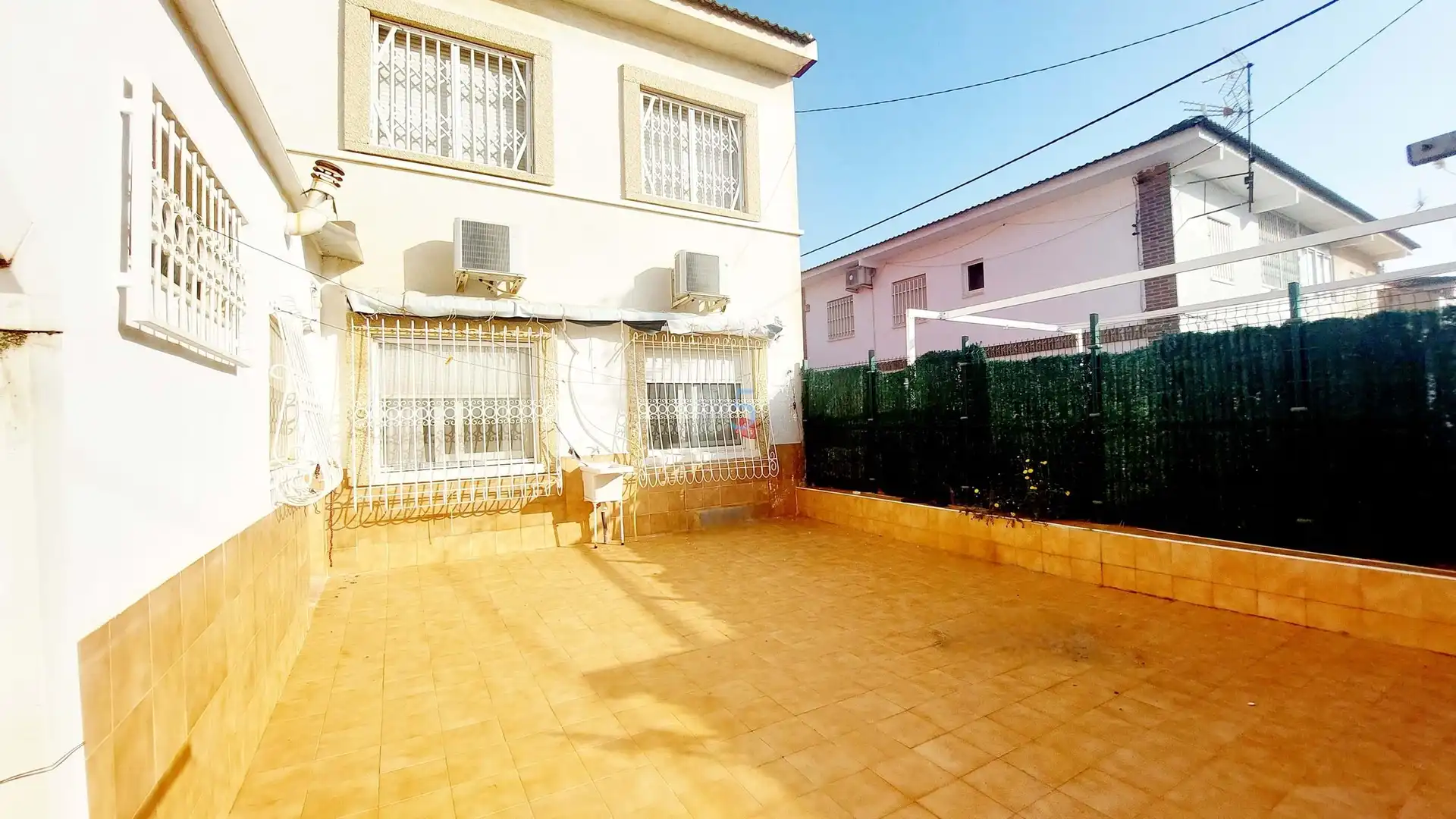 Vista exterior de Pis en venda en Los Alcázares amb Aire condicionat, Terrassa i Traster