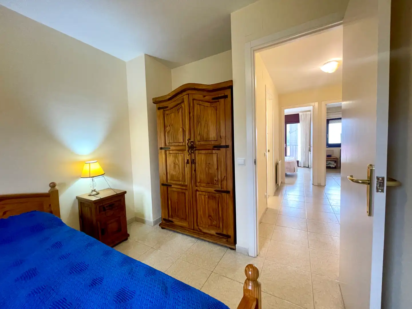Habitación de Casa adosada en venta en Sant Joan de les Abadesses con Calefacción, Jardín privado y Trastero