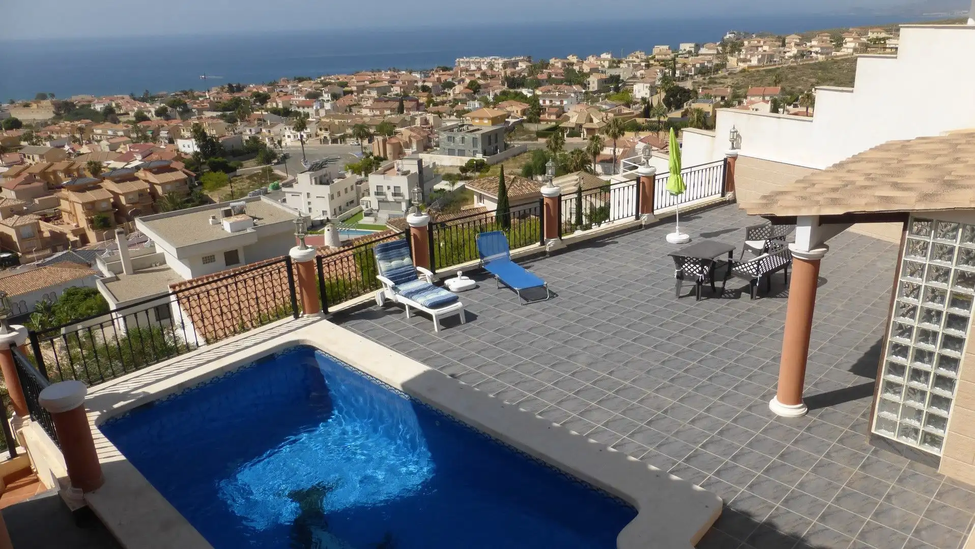 Terrassa de Casa o xalet en venda en Mazarrón amb Aire condicionat, Terrassa i Piscina