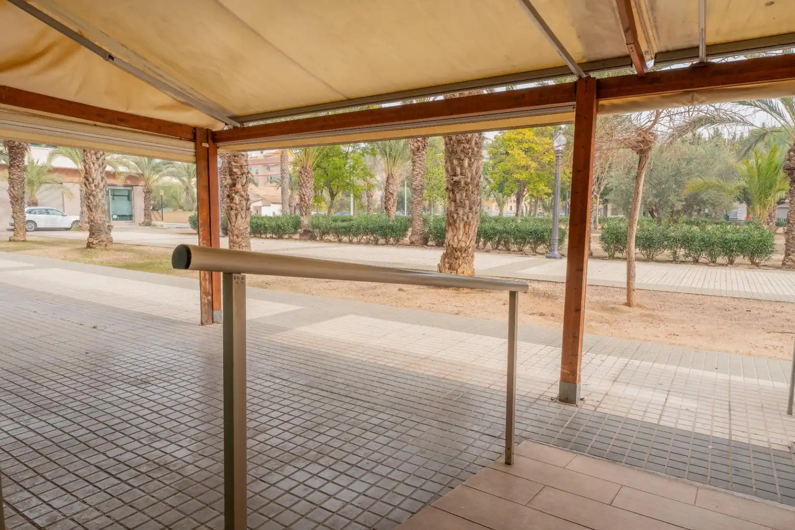Local comercial en venta en Las Bayas, imagen 31