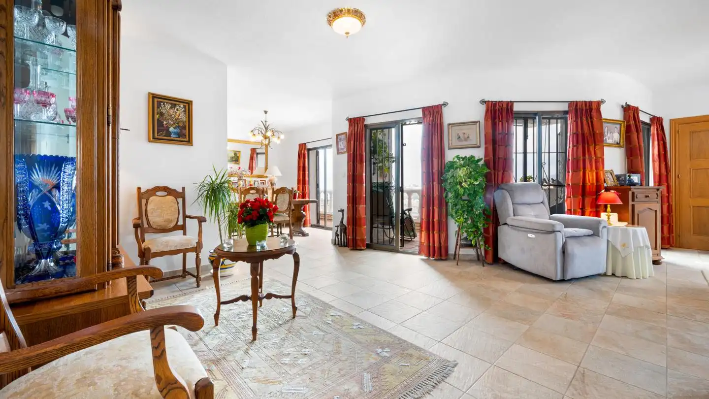 Living room of Houses for sale in Almuñécar  with Air Conditioner, Private garden and Terrace