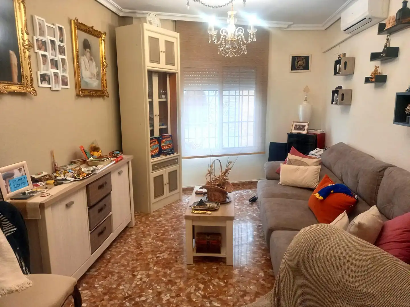 Living room of Houses for sale in Córdoba  with Air Conditioner, Heating and Terrace