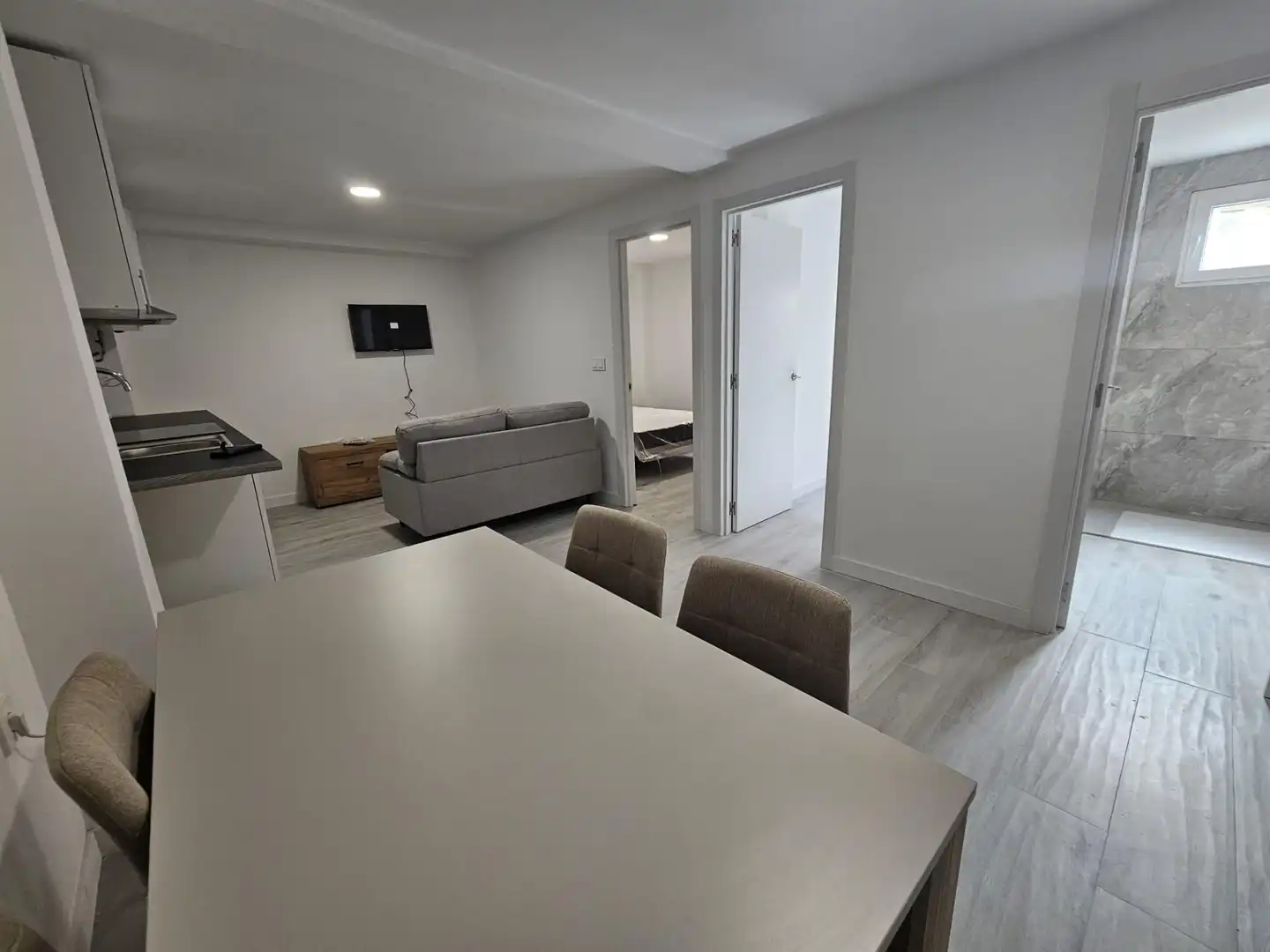 Flat for rent in Aspe  with Air Conditioner and Balcony