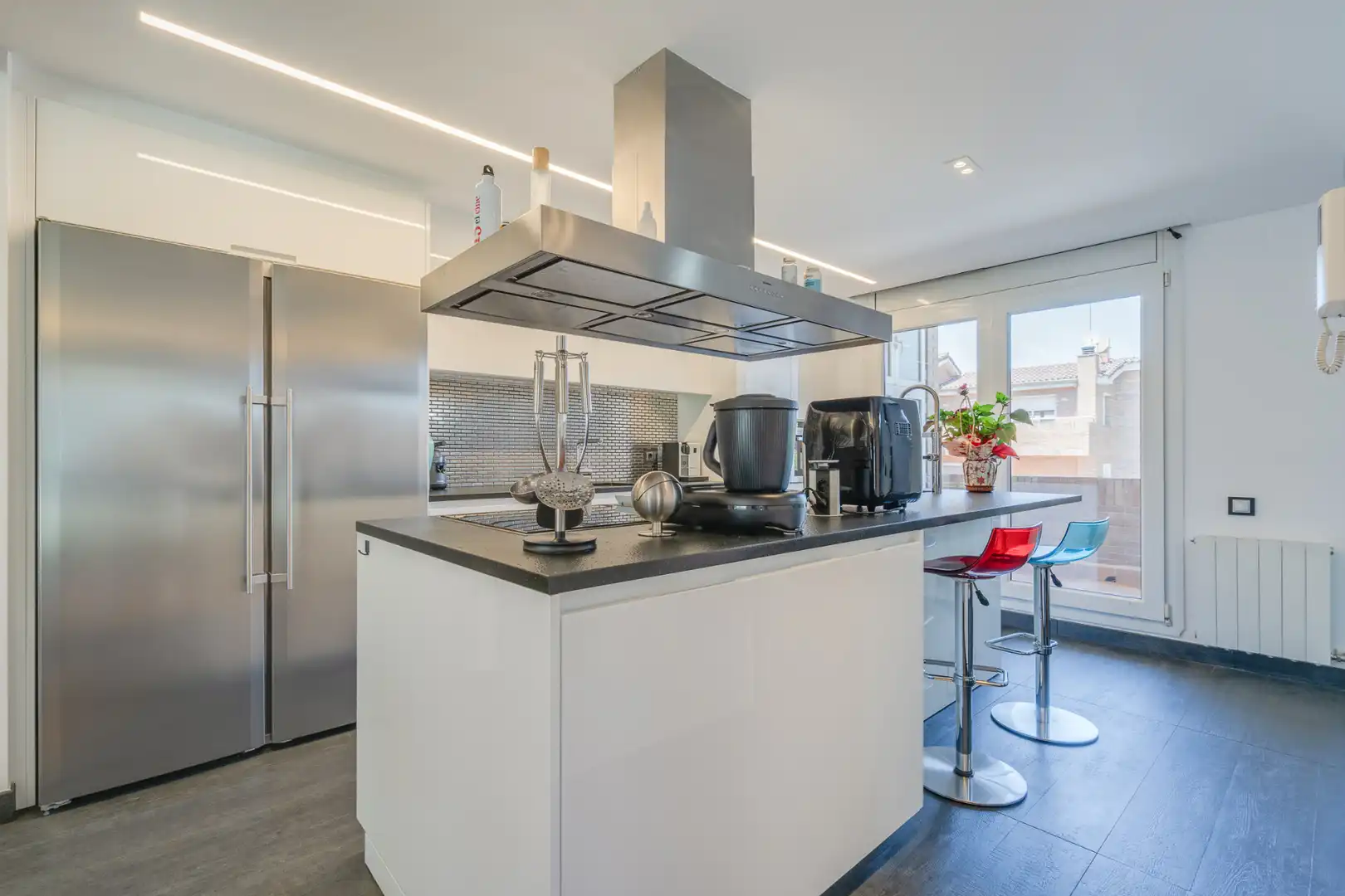 Cocina de Casa adosada en venta en Sant Quirze del Vallès con Aire acondicionado, Calefacción y Jardín privado