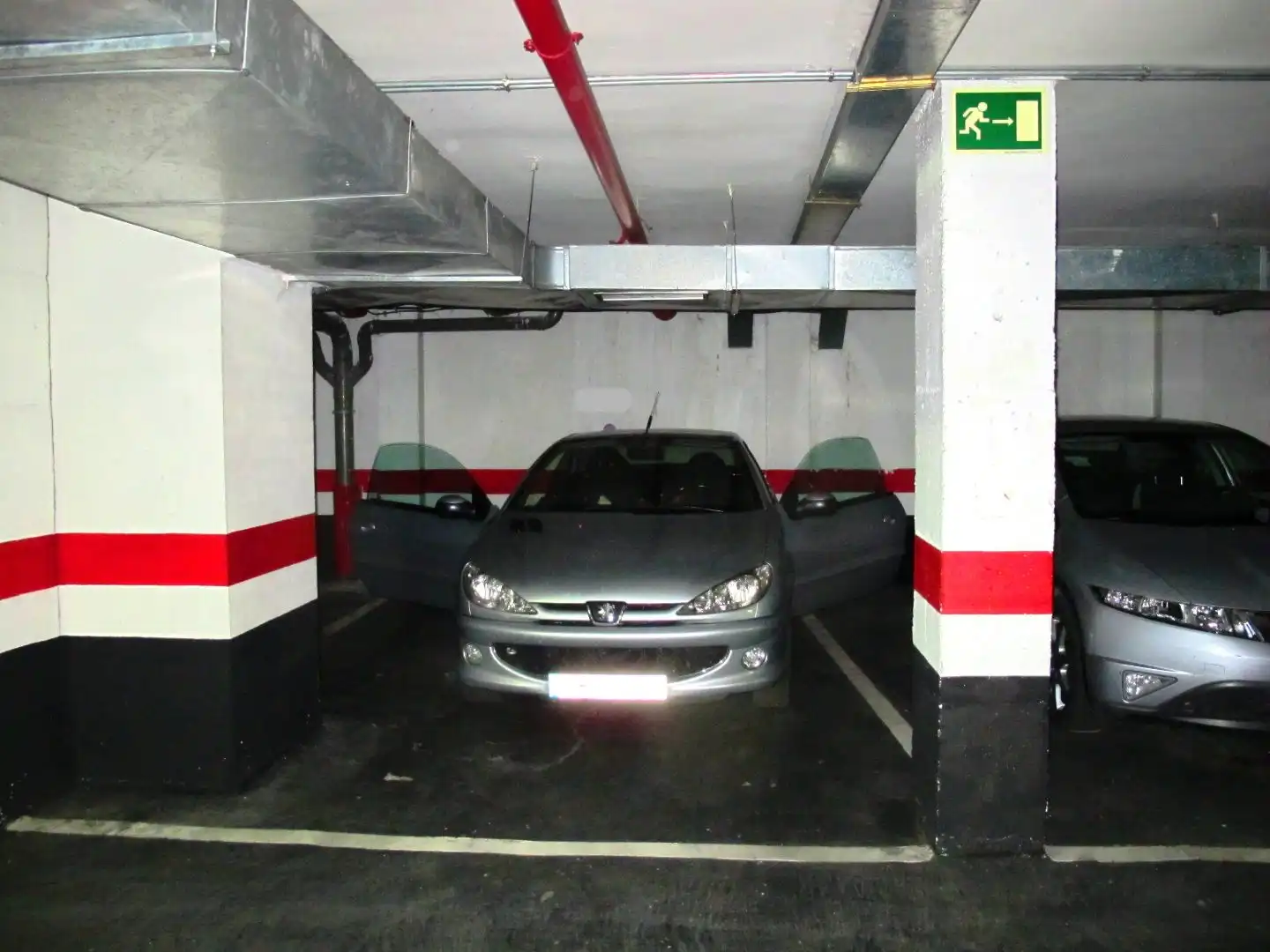 Parking of Garage for rent in Madrid