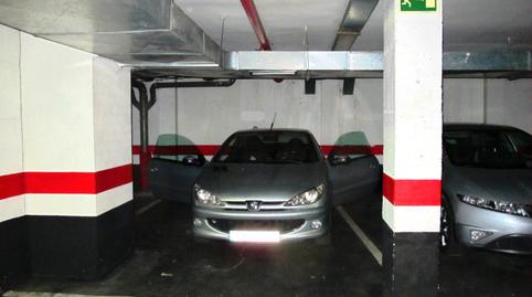 Photo 3 of Garage to rent in Calle de Sierra Elvira, 29, Numancia, Madrid