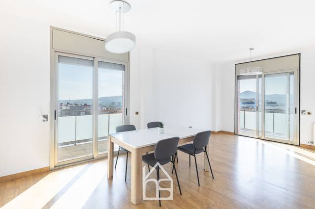 Piso en Venta en Carrer de Marià Benlliure en El Pedró