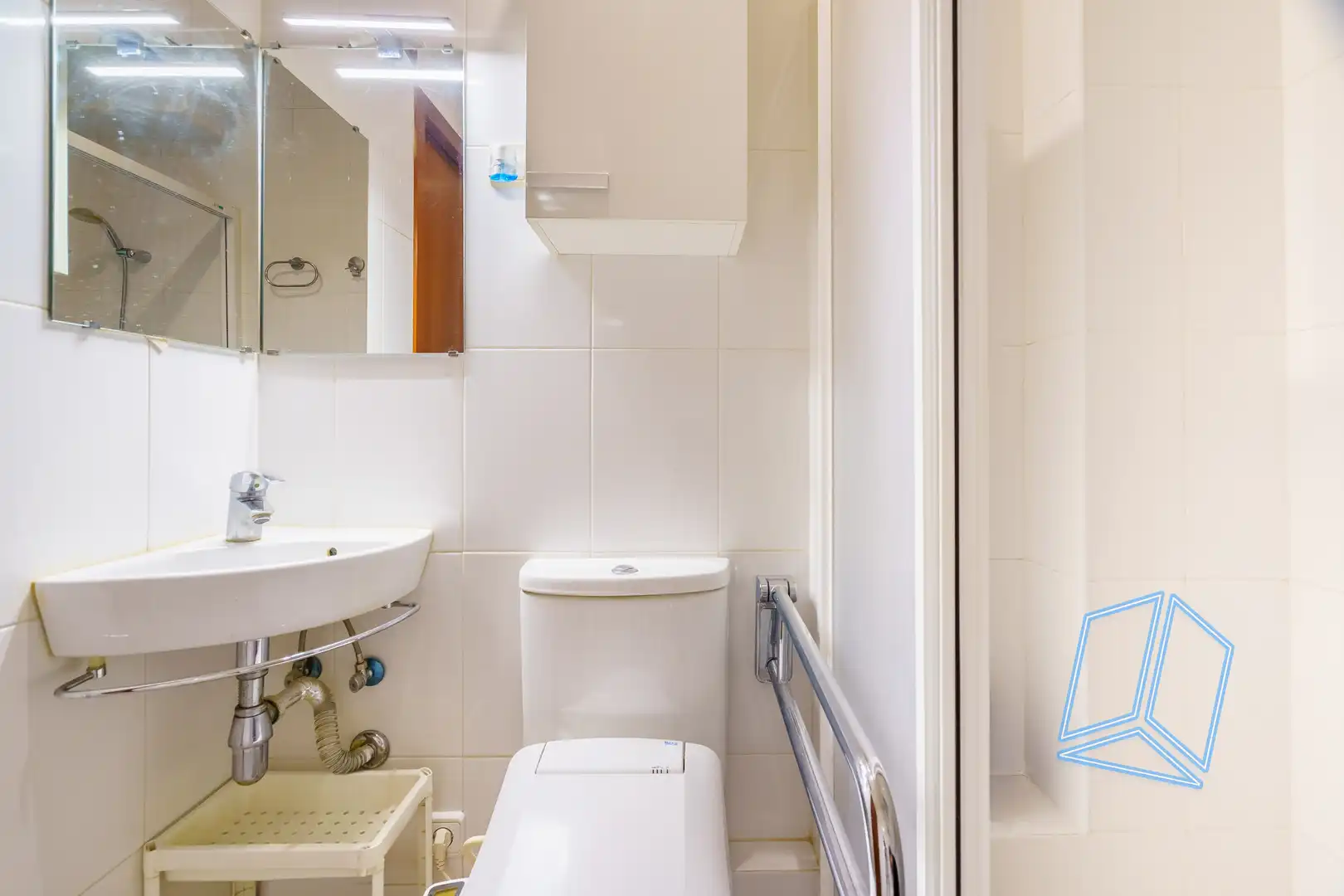 Baño de Piso en venta en Barcelona con Balcón