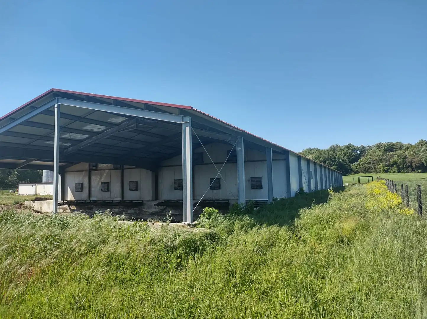 Exterior view of Industrial buildings for sale in Zúñiga