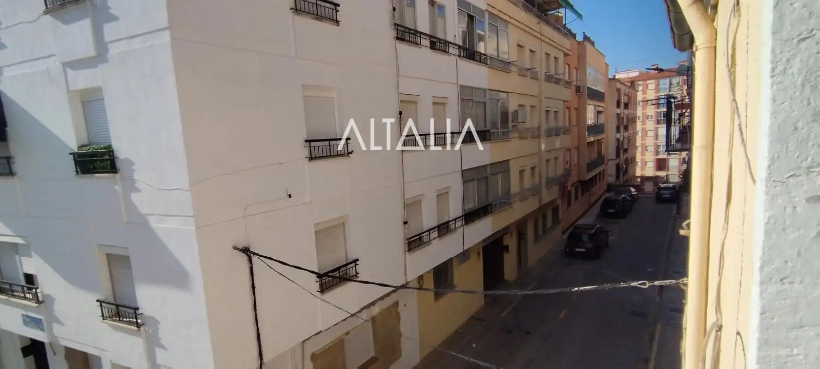 Vista exterior de Casa o xalet en venda en Cuenca amb Calefacció, Jardí privat i Balcó