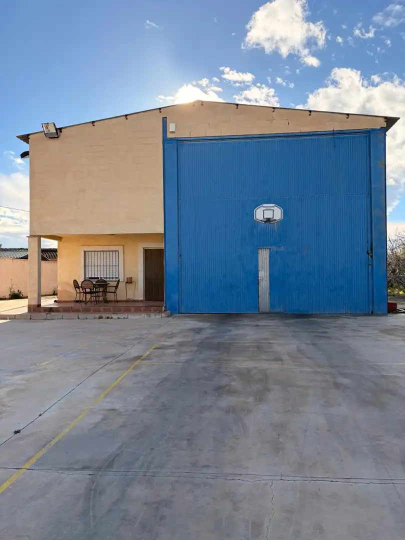 Nave industrial en venta en Los Ramos