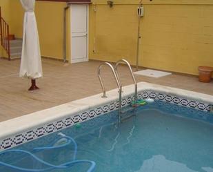 Swimming pool of Single-family semi-detached for sale in  Córdoba Capital  with Heating, Private garden and Parquet flooring