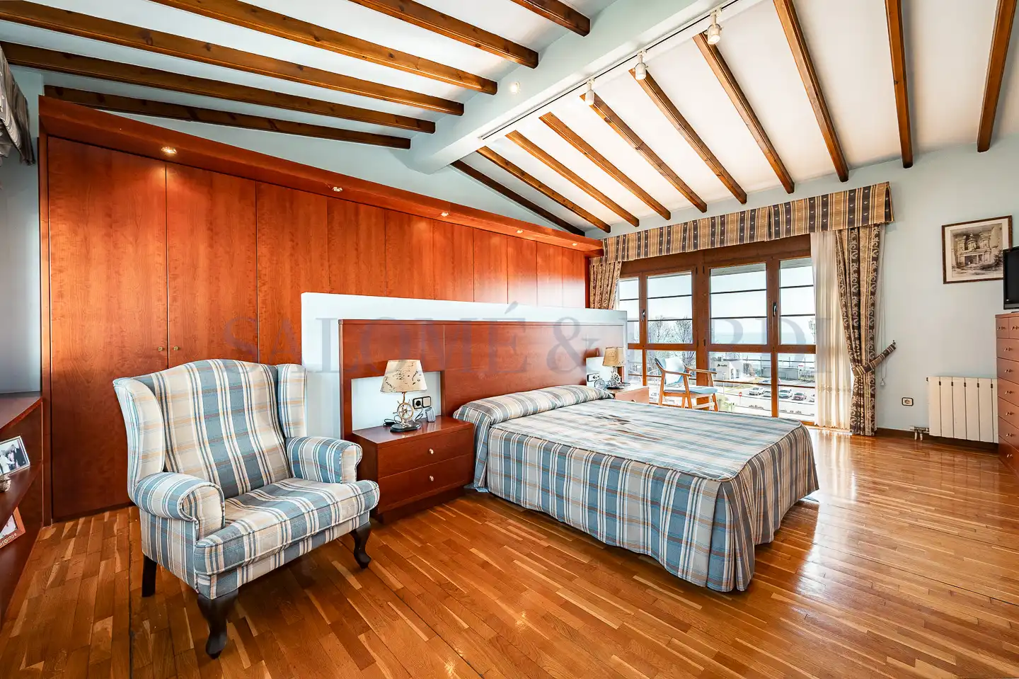 Schlafzimmer von Einfamilien-Reihenhaus zum Verkauf in Sant Andreu de Llavaneres mit Heizung, Privatgarten und Parkett