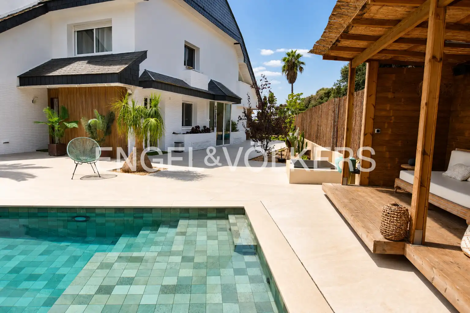 Casa a schiera con piscina in vendita a Carrer de la Niella, imagen 2