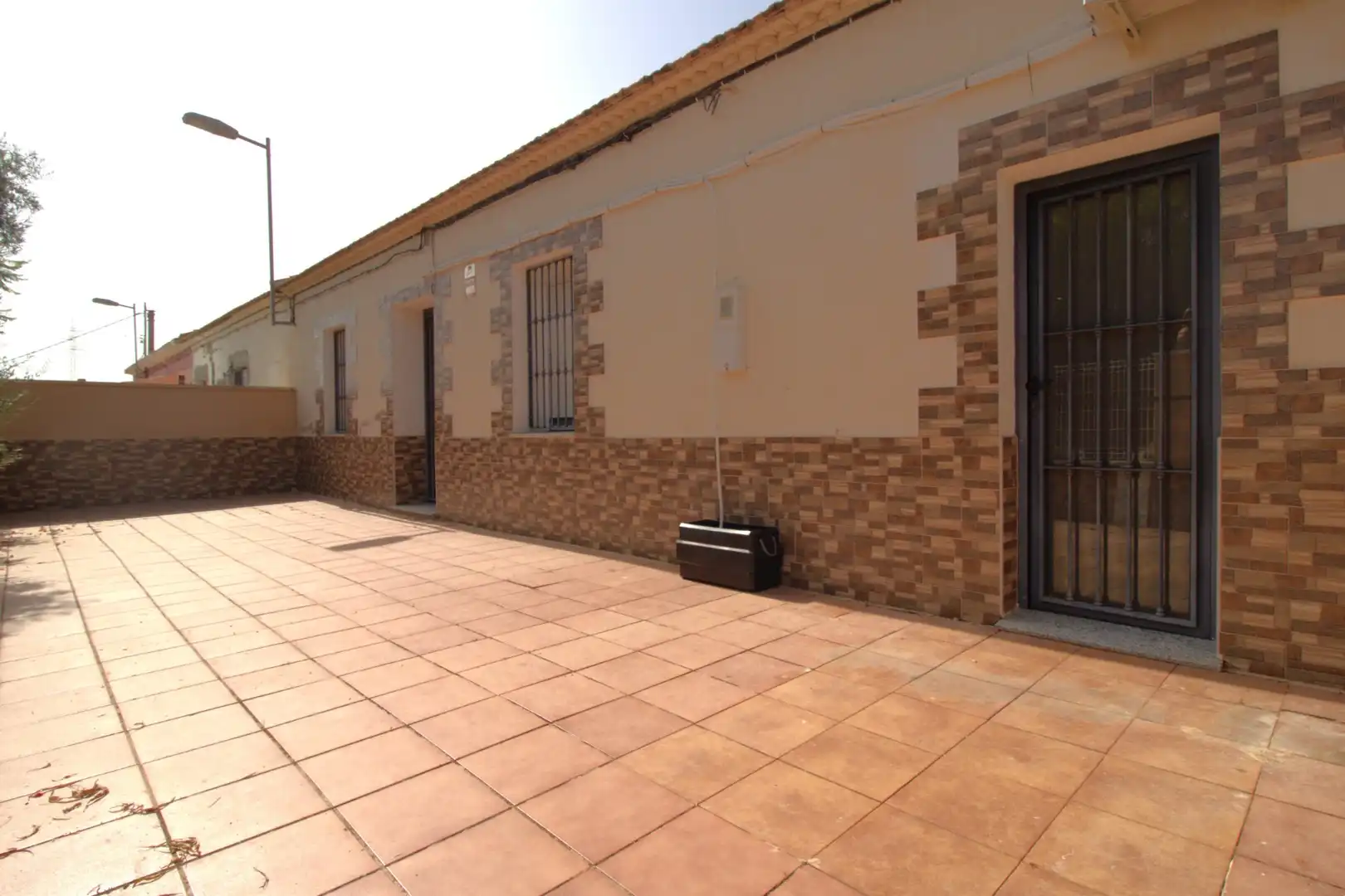 Vista exterior de Casa o xalet en venda en Murcia amb Aire condicionat, Terrassa i Traster