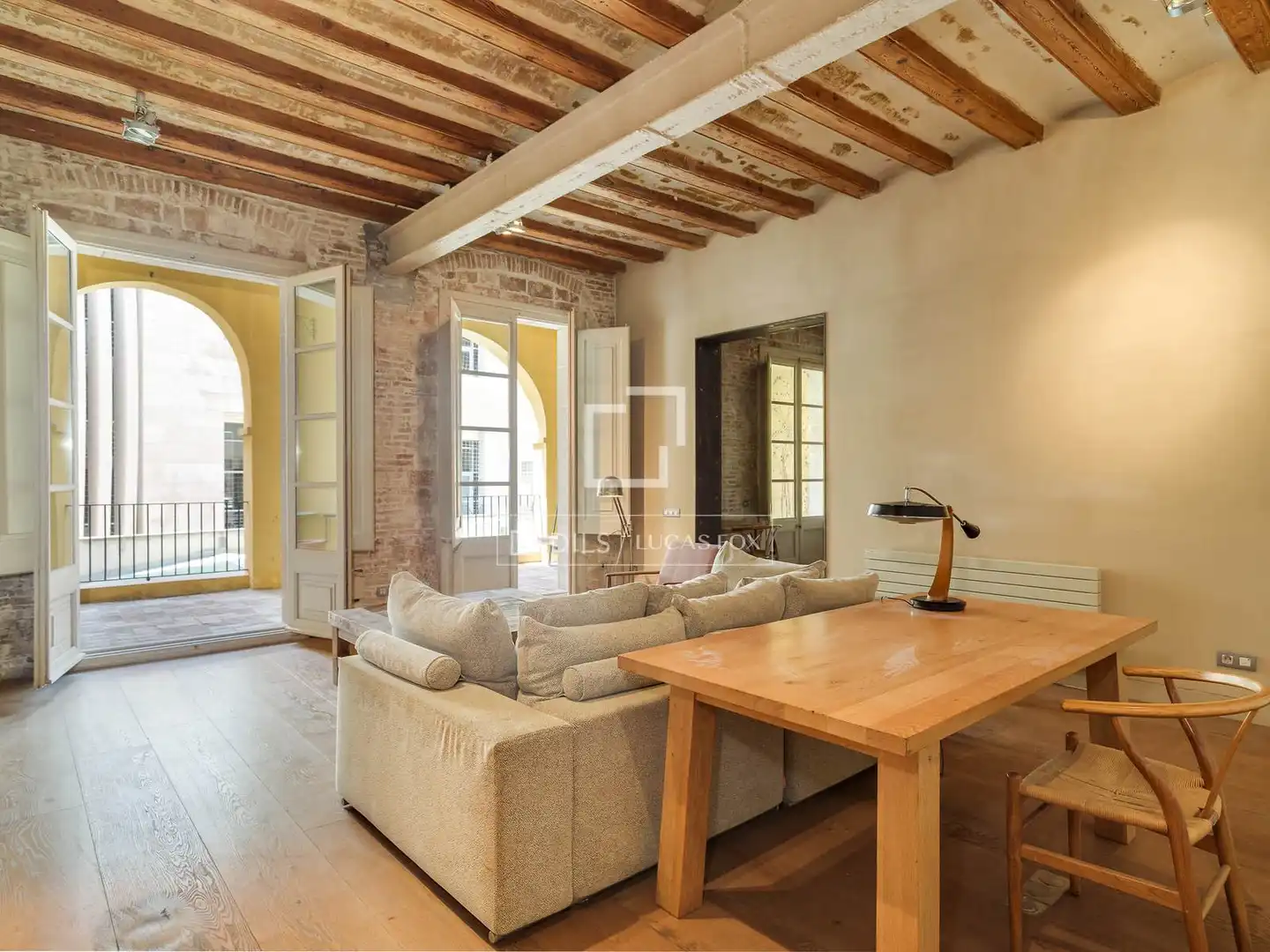 Sala de estar de Piso en venta en Barcelona con Aire acondicionado, Terraza y Amueblado
