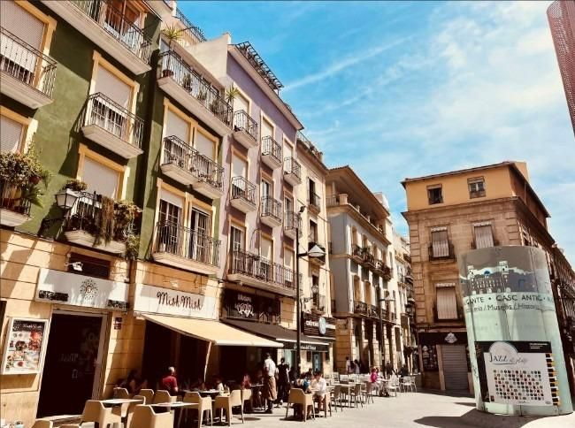 Local de lloguer a Casco Antiguo - Sta. Cruz - Ayuntamiento